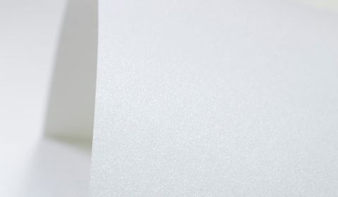 Ultra White Paper Pearlised 120gsm