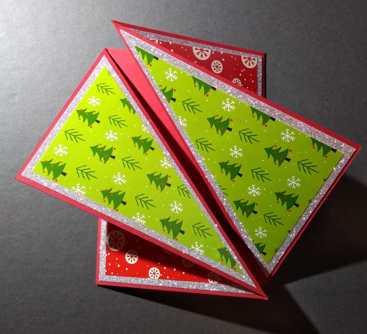 Poinsettia Twist Fold Card Instructions 8