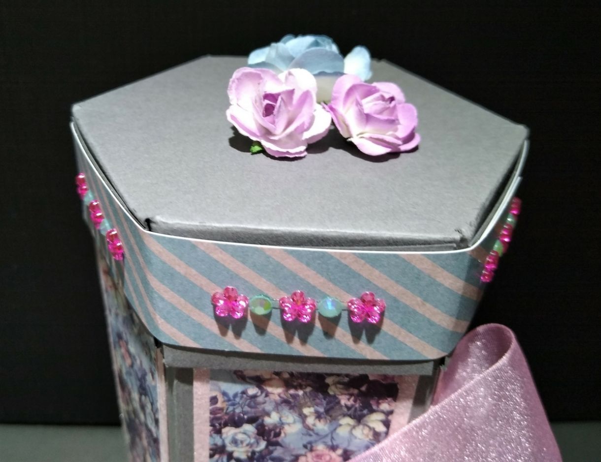 Hexagonal Stacked Gift Box 1