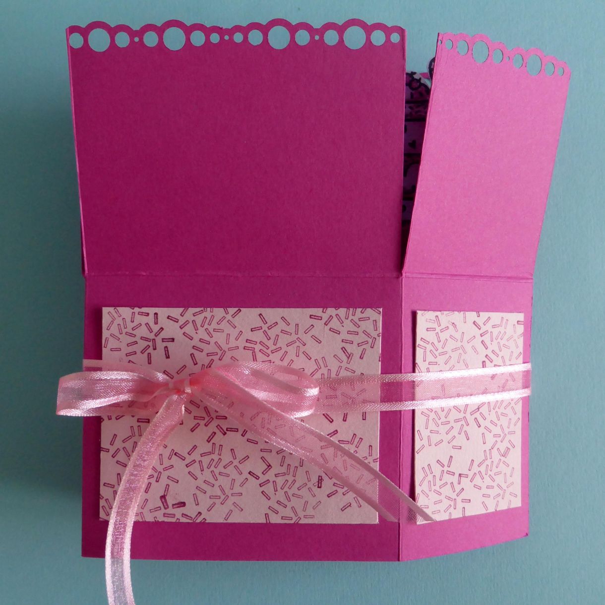 Jane Cupcake Box Card 1N
