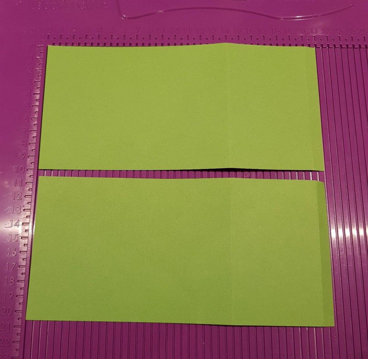 Green Yellow Main Box Pieces Scored