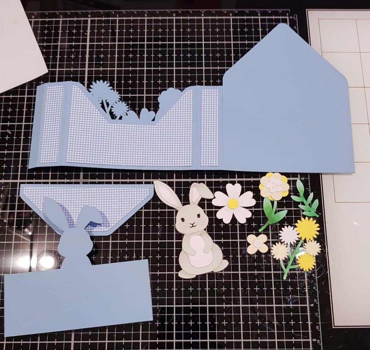 Apb Easter Bunny Envelope Card Assembly