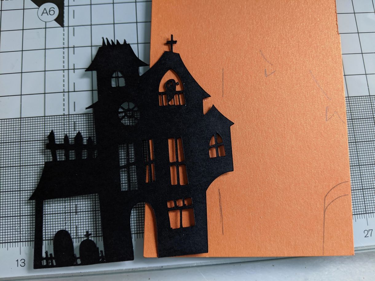 Nm Spooky House Card 2