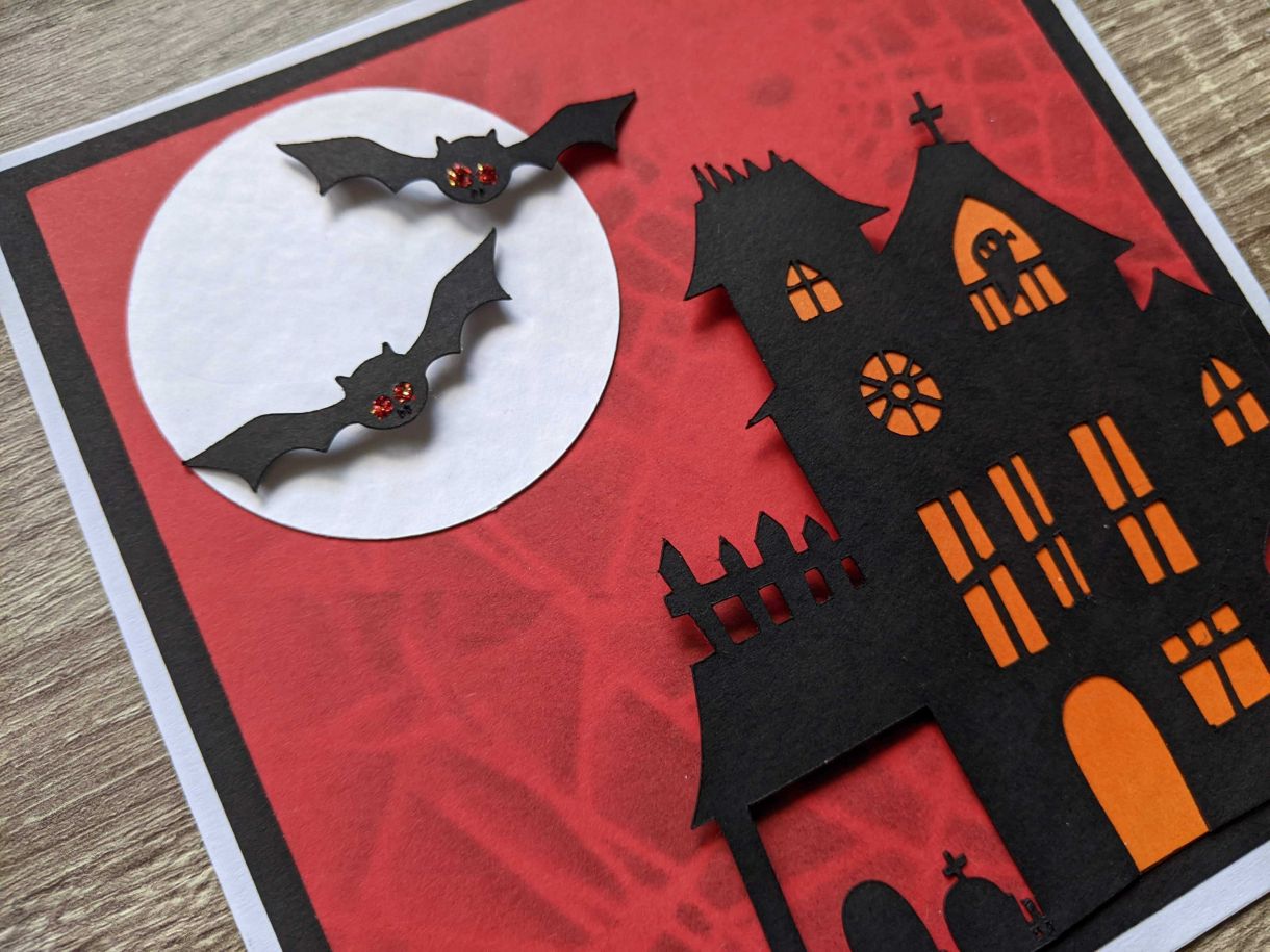 Nm Spooky House Card 8