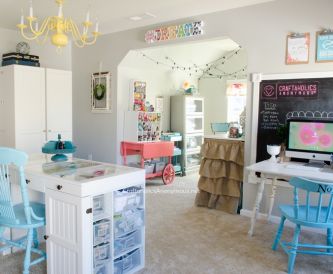 Amazing Craft Room - Craftaholics Anonymous